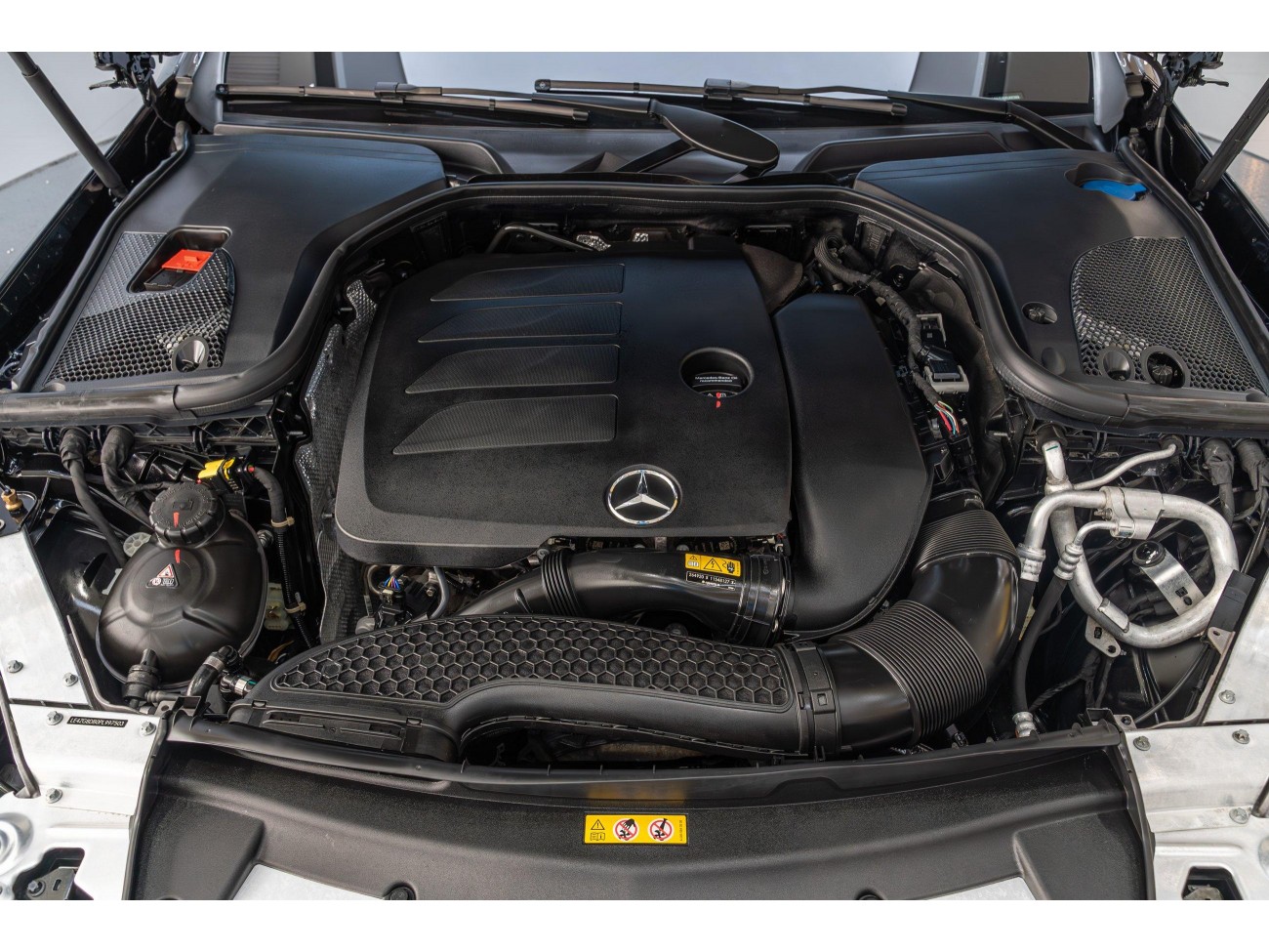 Mercedes-Benz E 300 L 2023