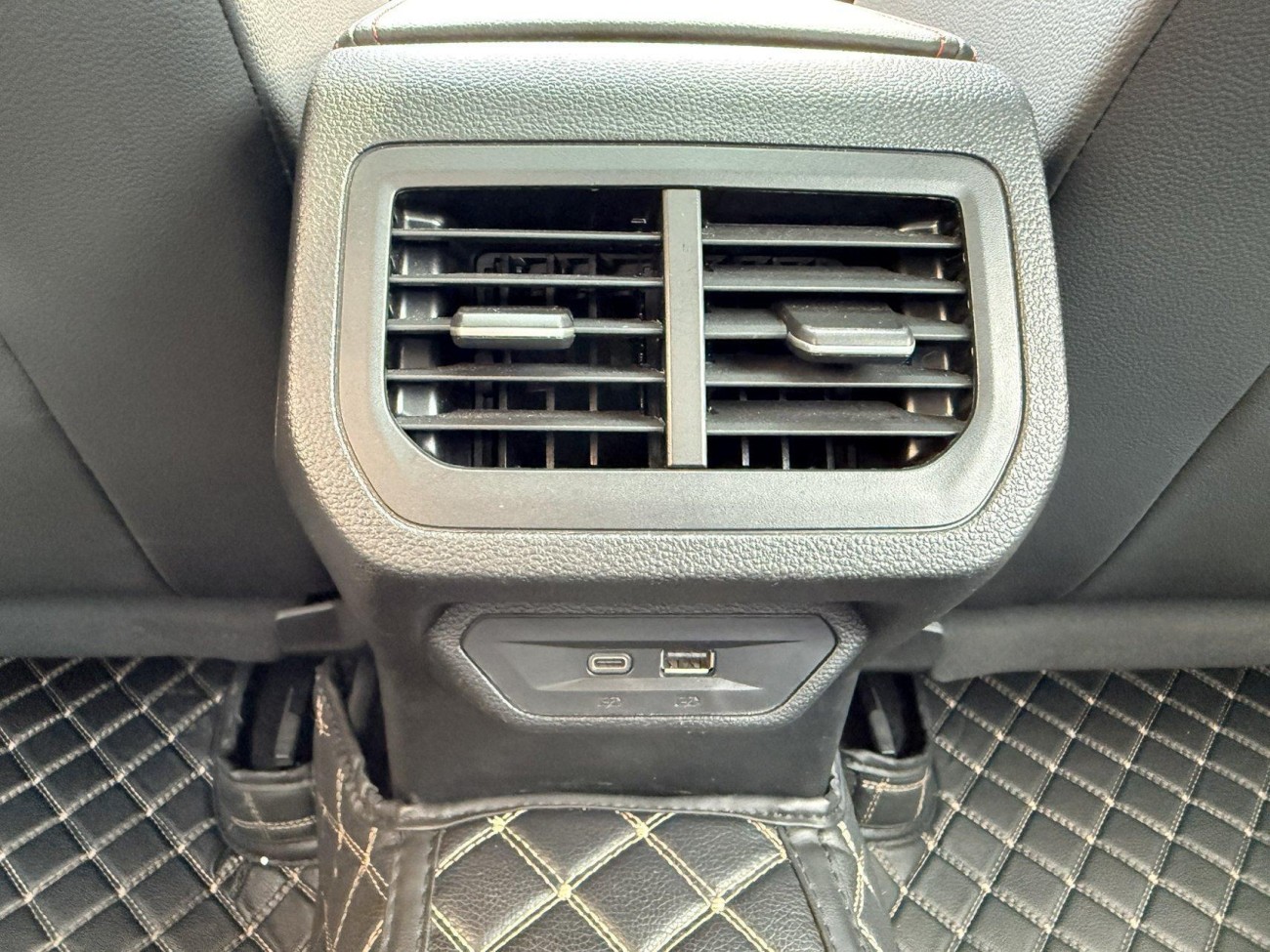 Volkswagen Lavida 2024