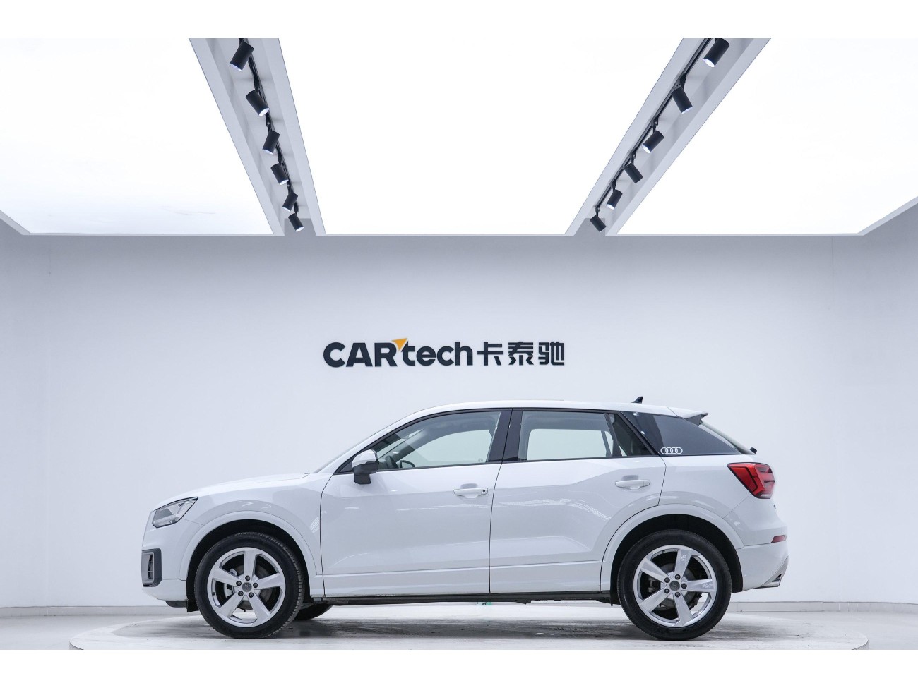 Audi Q2L 35 TFSI 2021