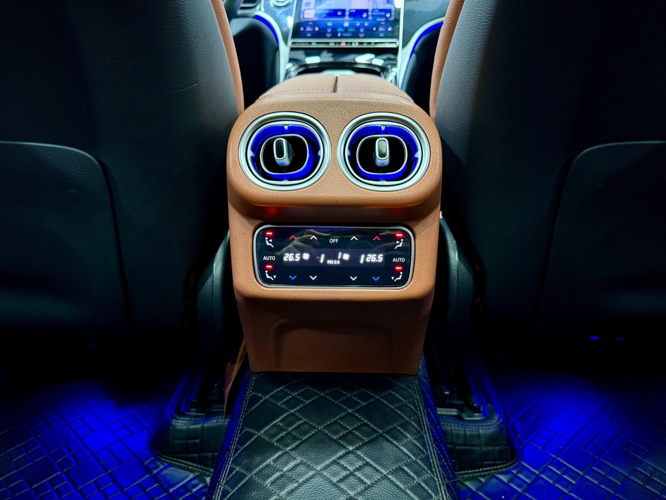 Mercedes-Benz GLC 260 L 2025
