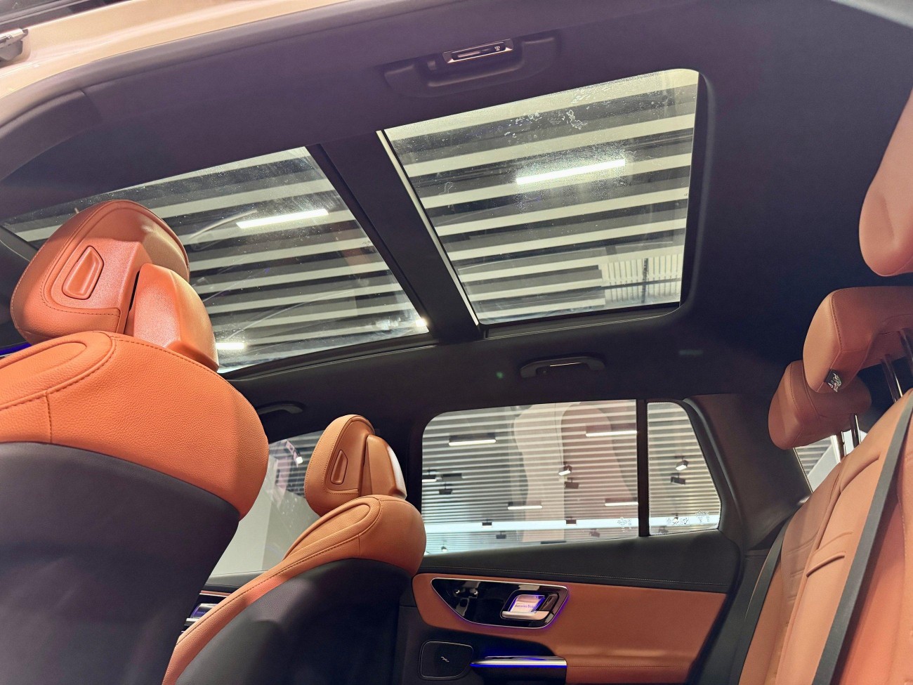 Mercedes-Benz GLC 260 L 2025