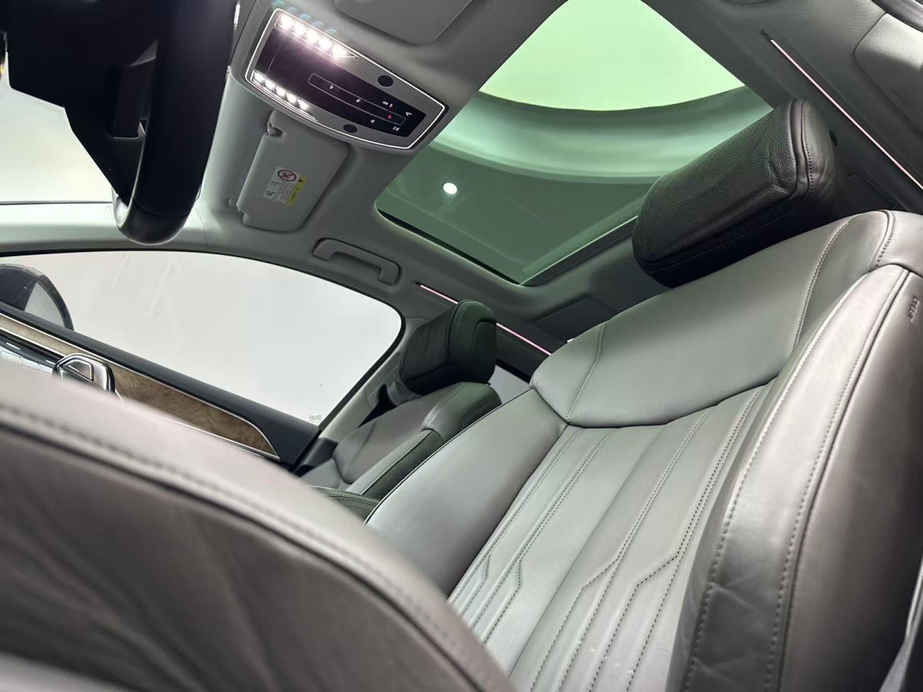 Audi A8L 55 TFSI 2019