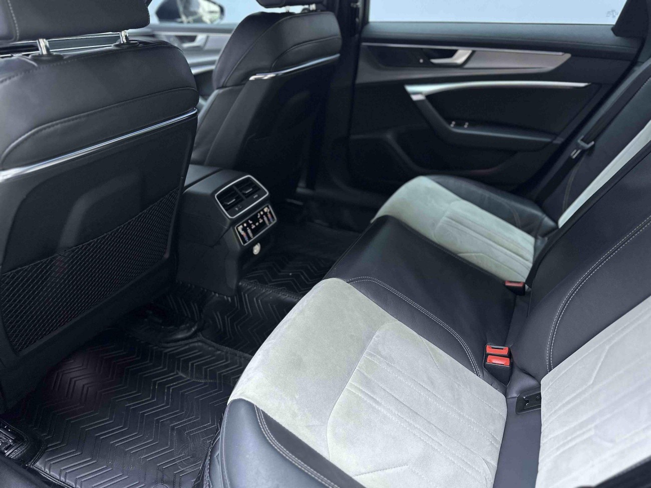 Audi A6L 40 TFSI 2022