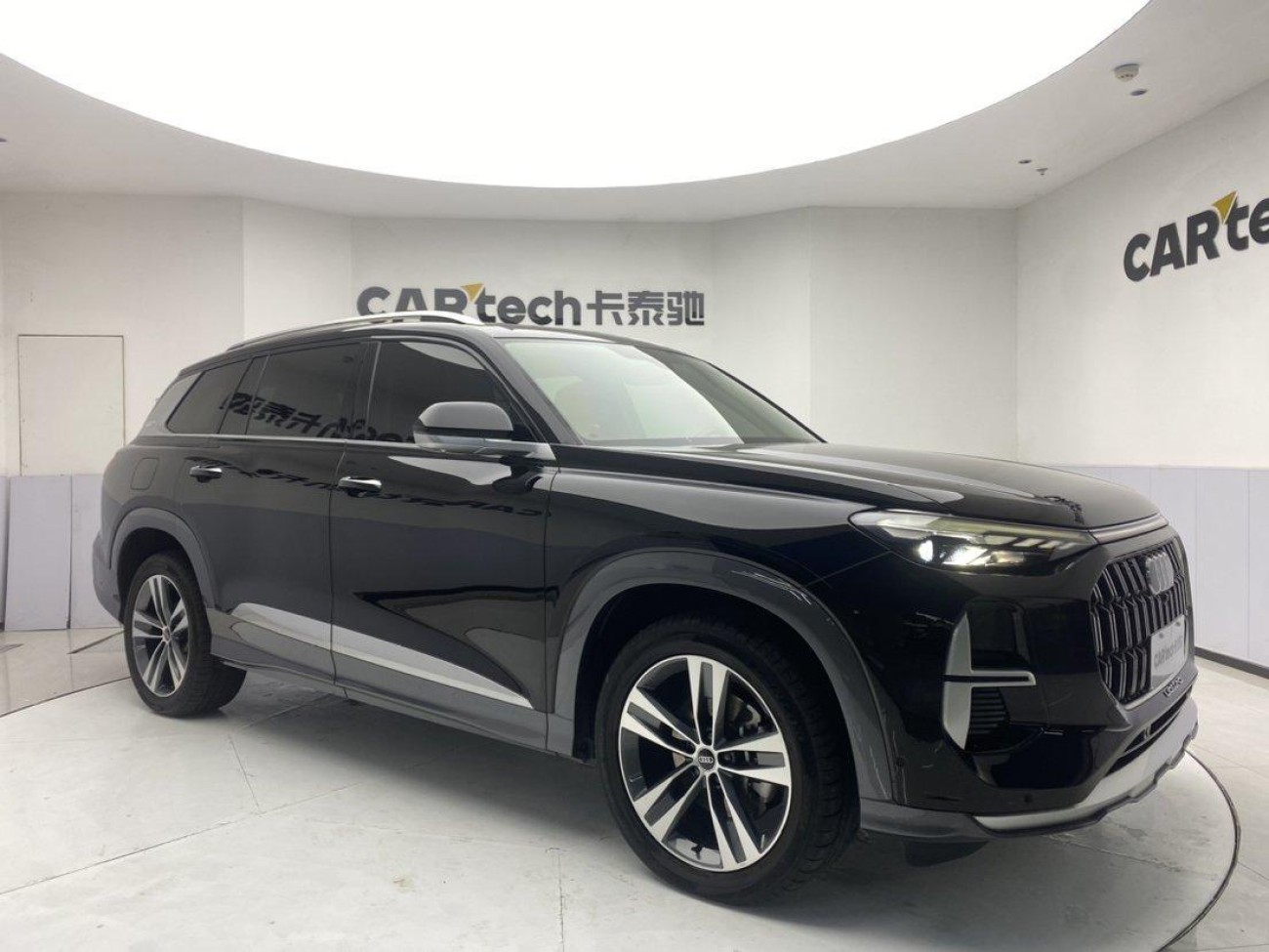 Audi Q6 50 TFSI 2023