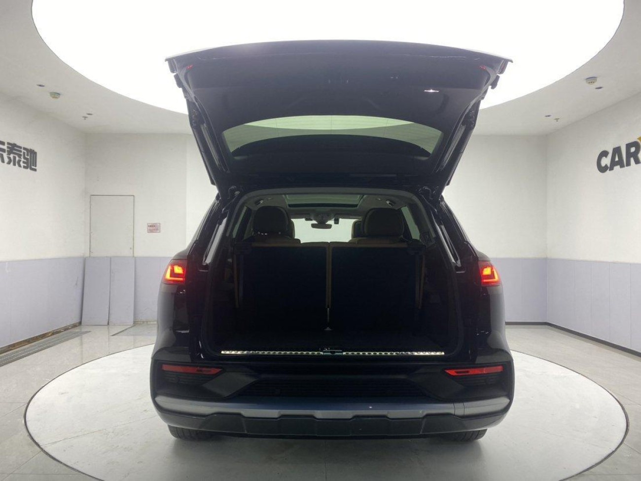 Audi Q6 50 TFSI 2023