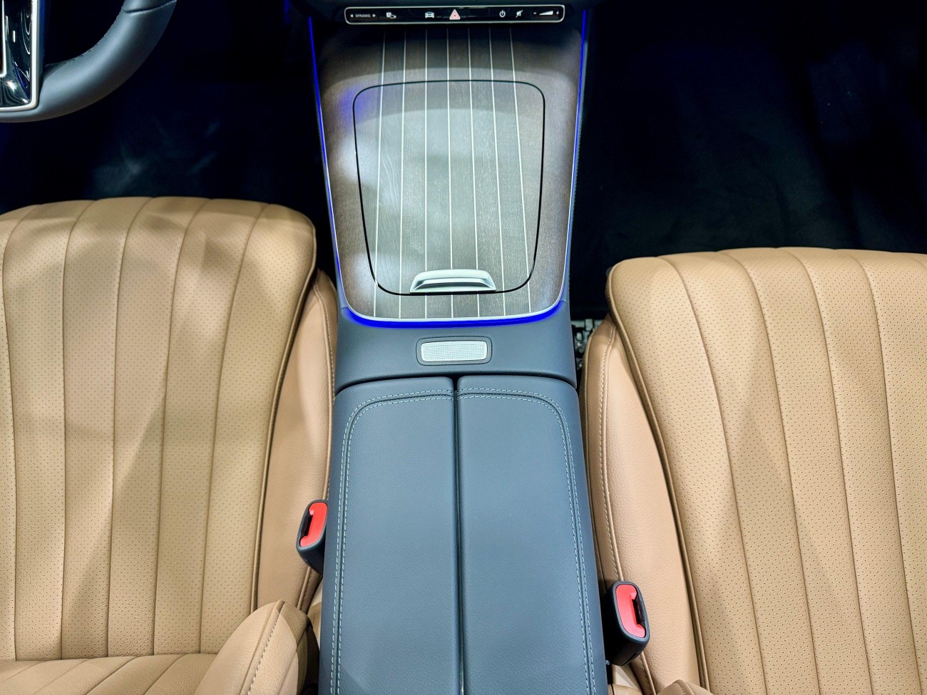 Mercedes-Benz E 300 L 2026