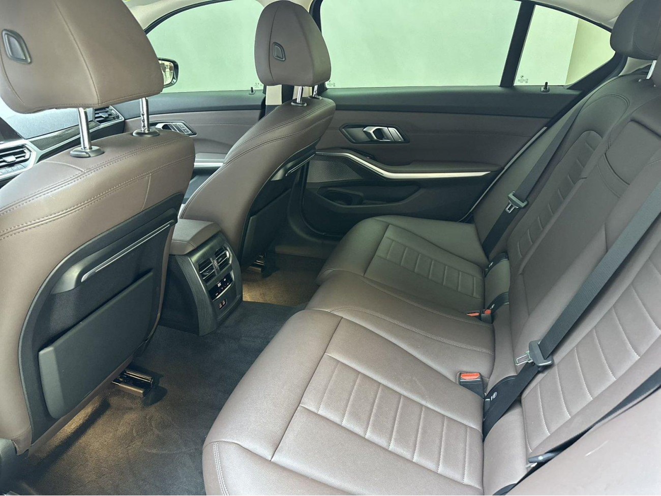 BMW 325Li 2020