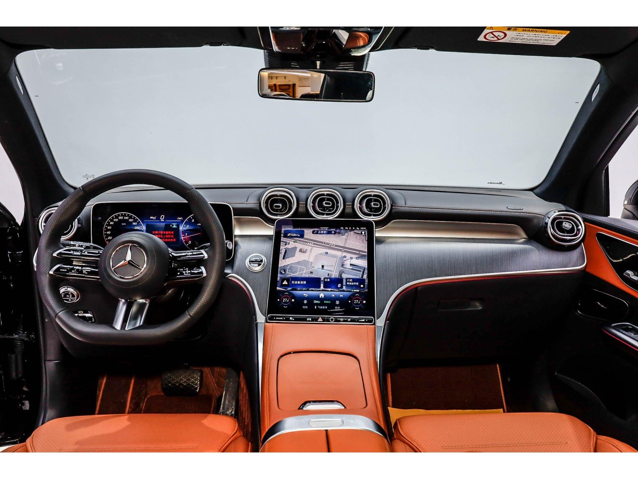 Mercedes-Benz GLC 260 L 2025