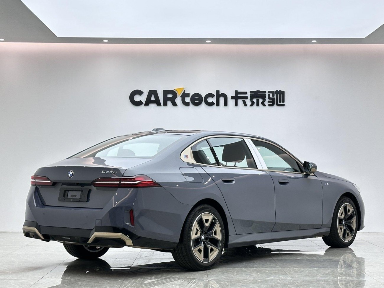 BMW 525Li 2024
