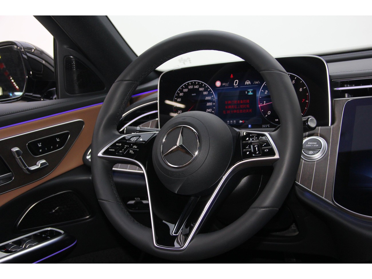Mercedes-Benz E 300 L 2024