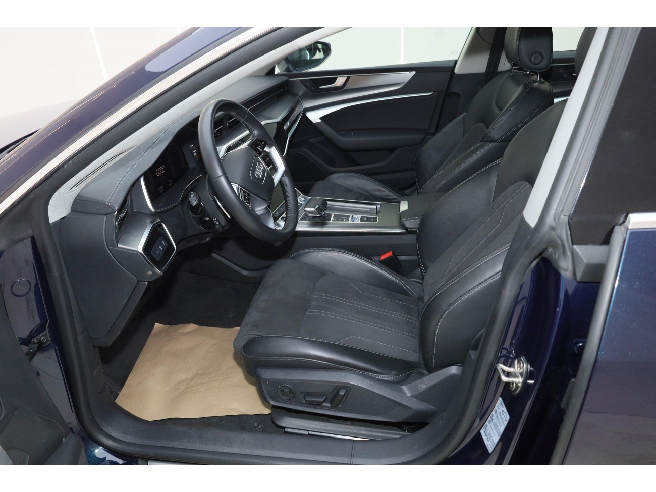 Audi A7L 45 TFSI 2024