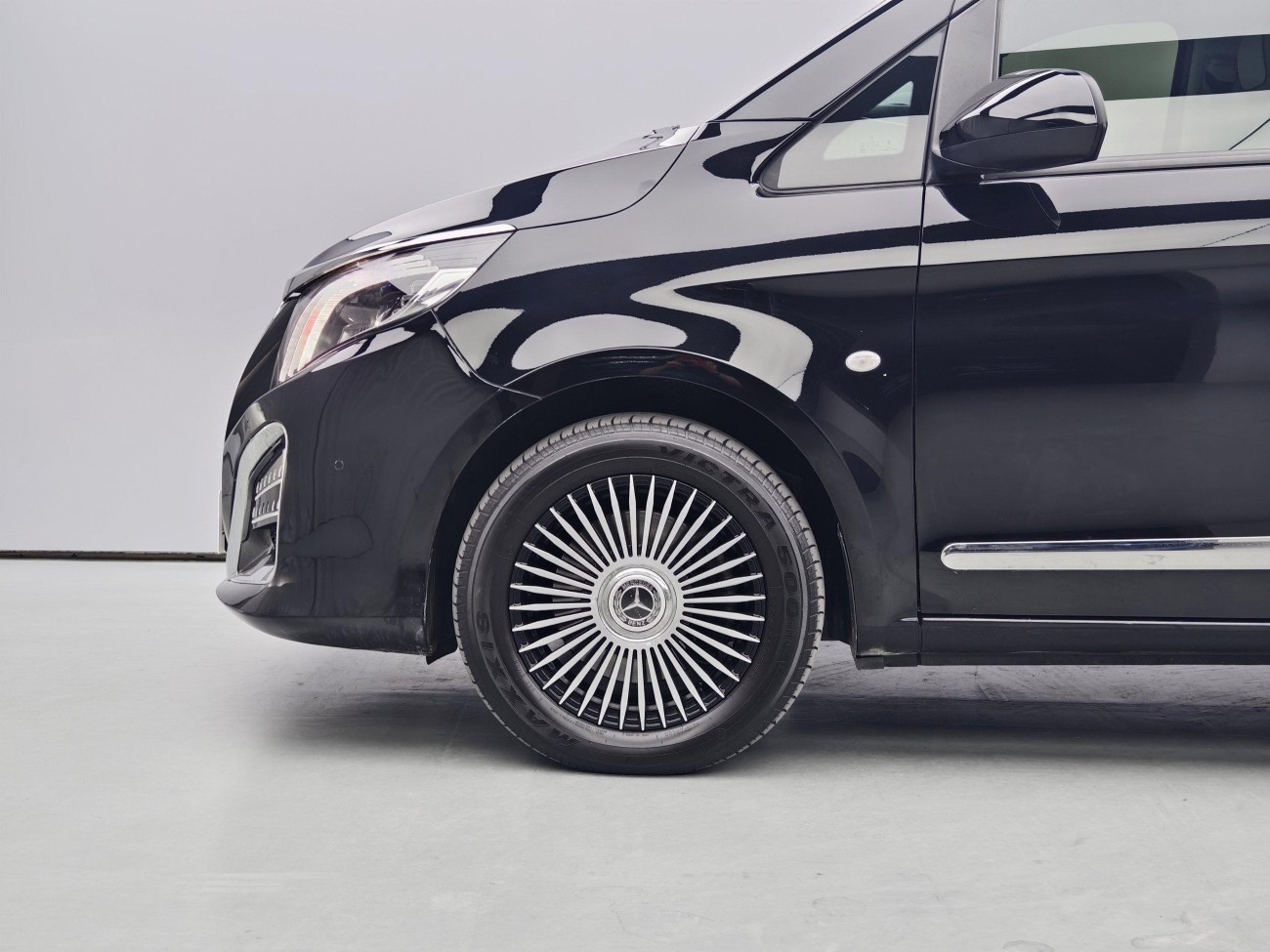 Mercedes-Benz 2023 2023