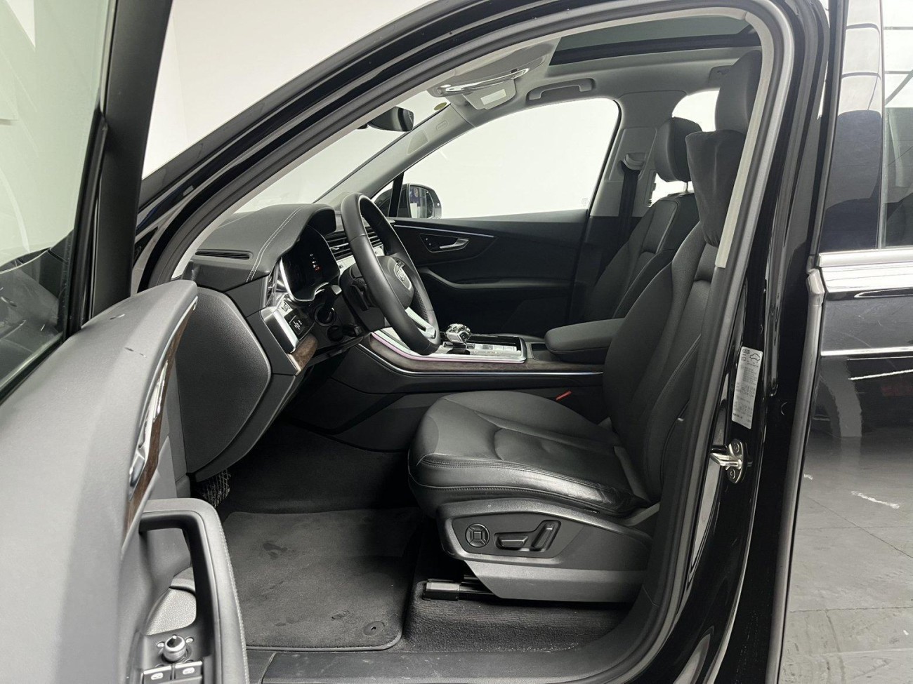 Audi Q7 55 TFSI 2023