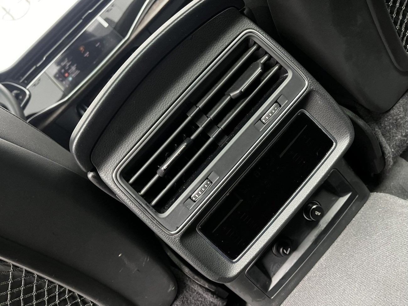Audi Q7 55 TFSI 2023