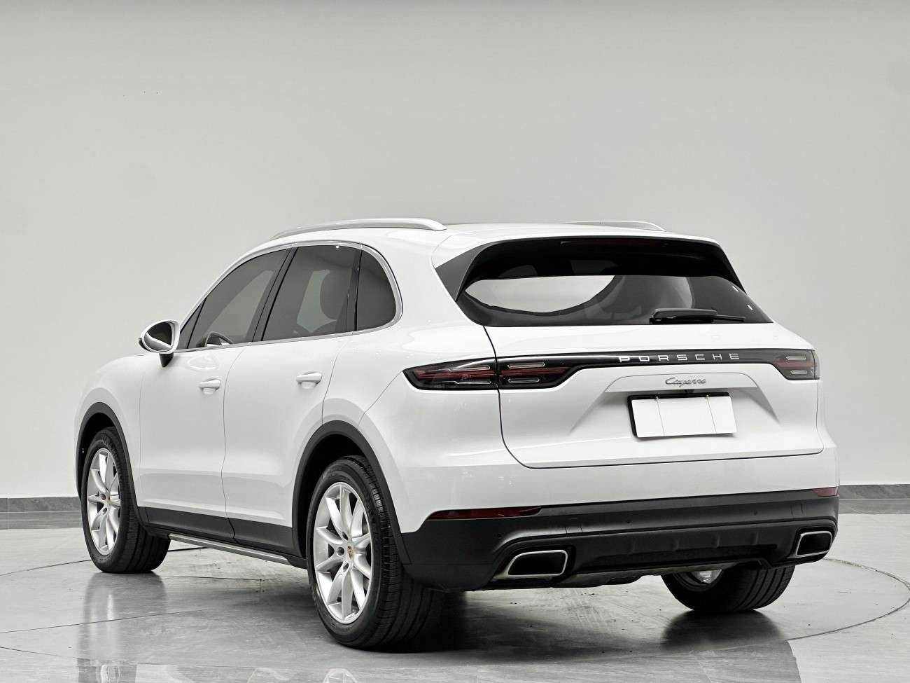 Porsche Cayenne 2021