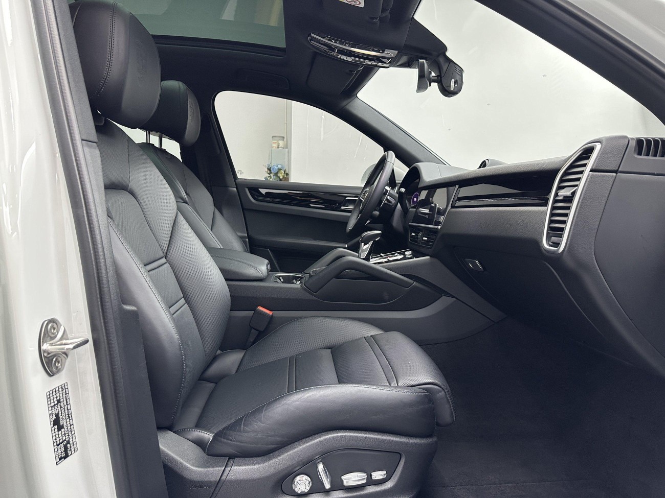 Porsche Cayenne 2021