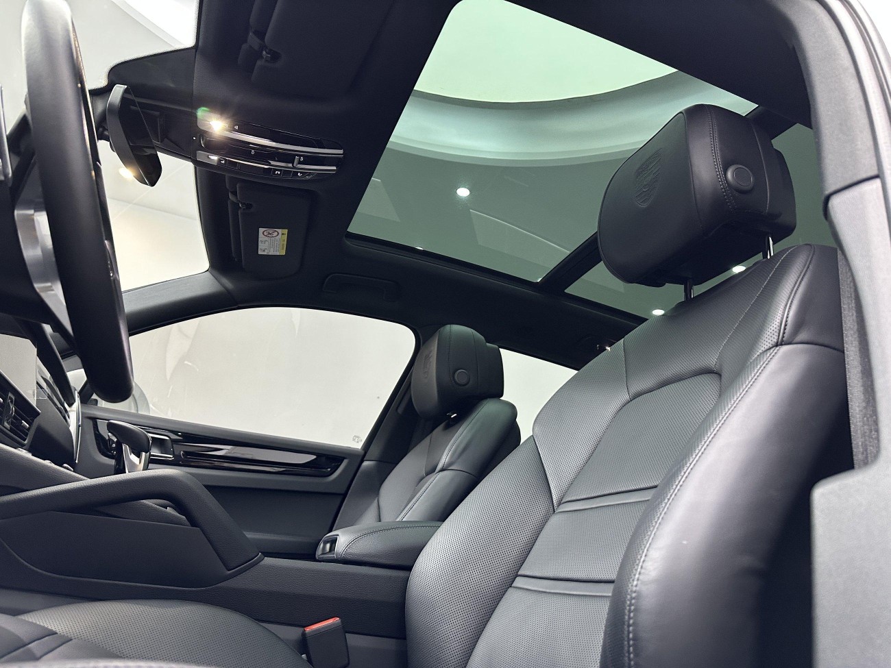 Porsche Cayenne 2021