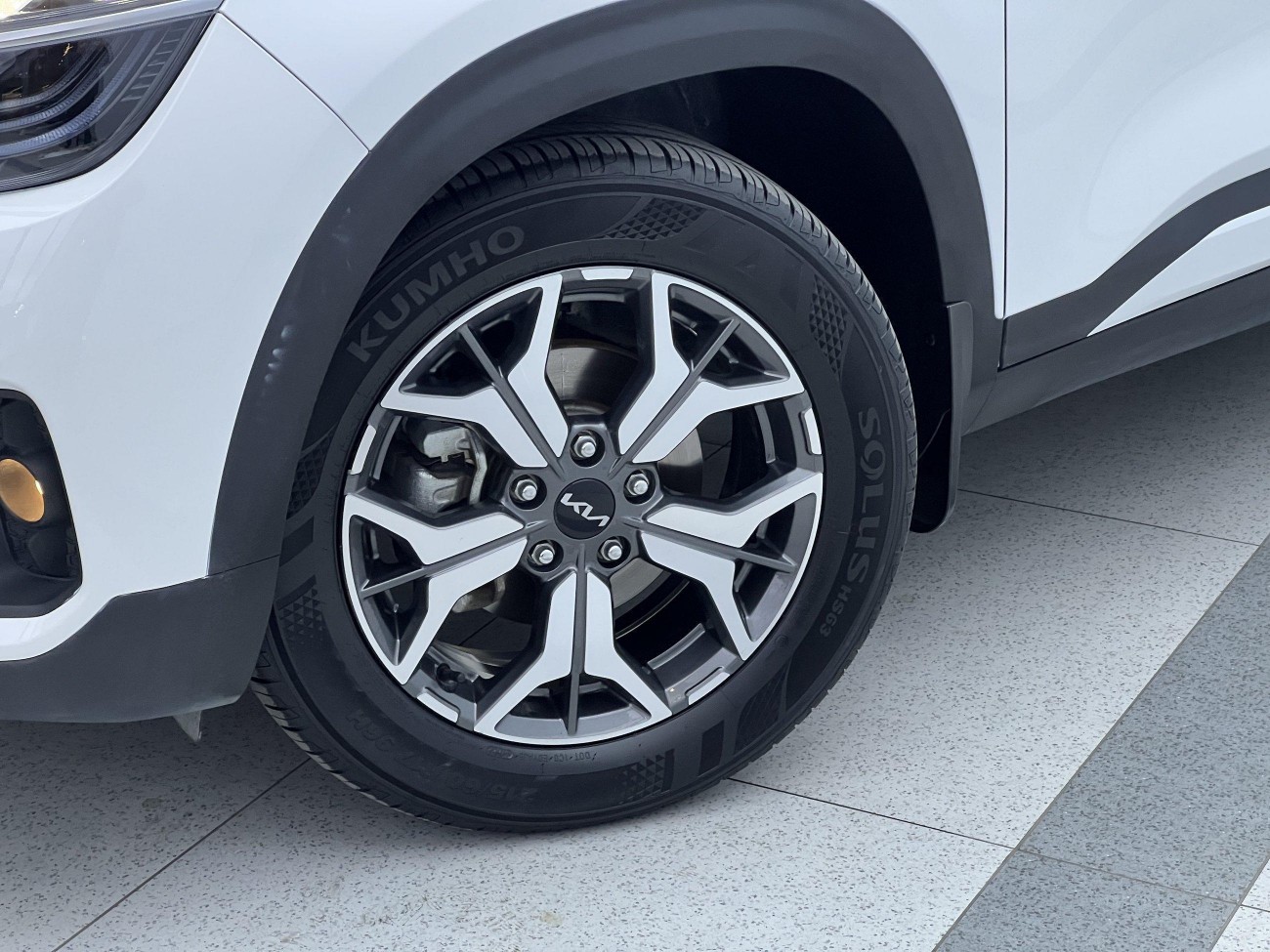 Kia KX3 2023