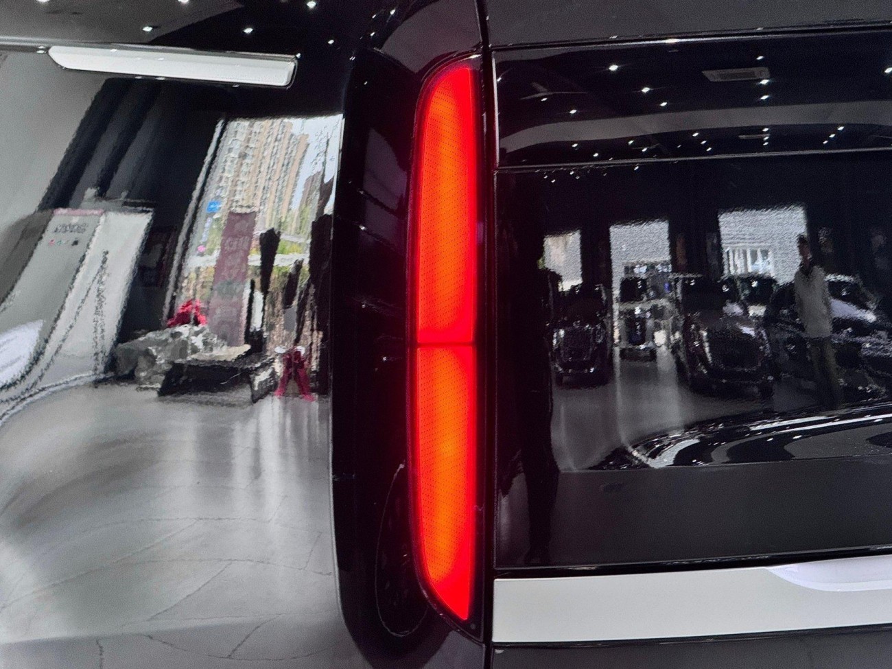 Land Rover Range Rover 2023