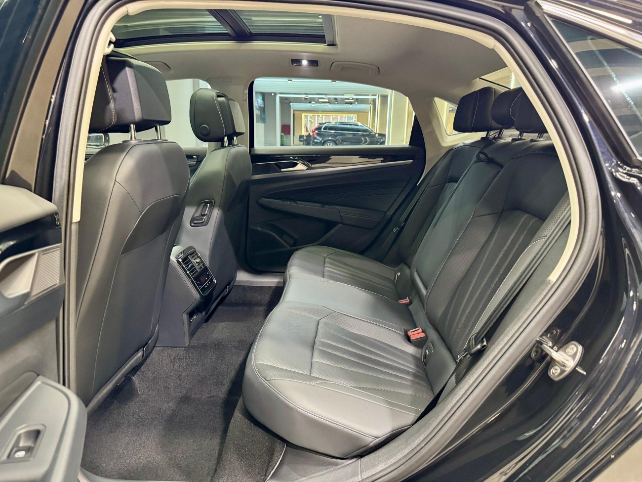 Volkswagen Passat 2025