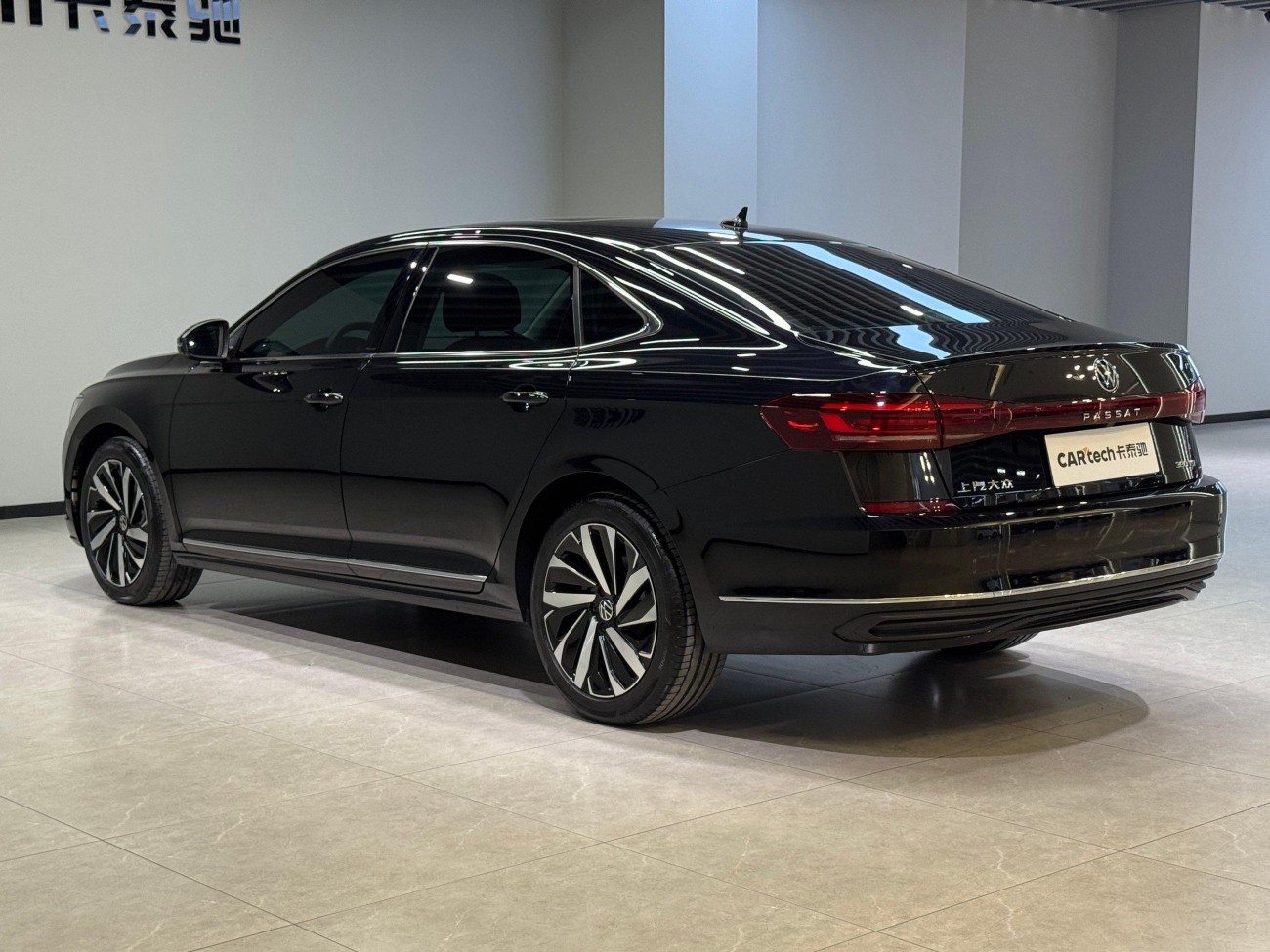 Volkswagen Passat 2025