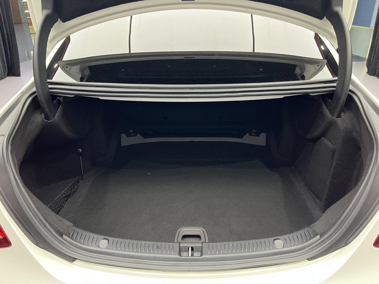 Mercedes-Benz E 300 L 2016