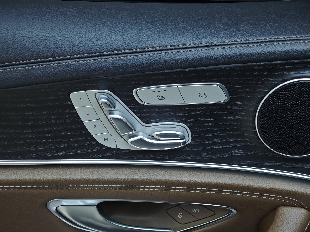 Mercedes-Benz E 350 e 2022