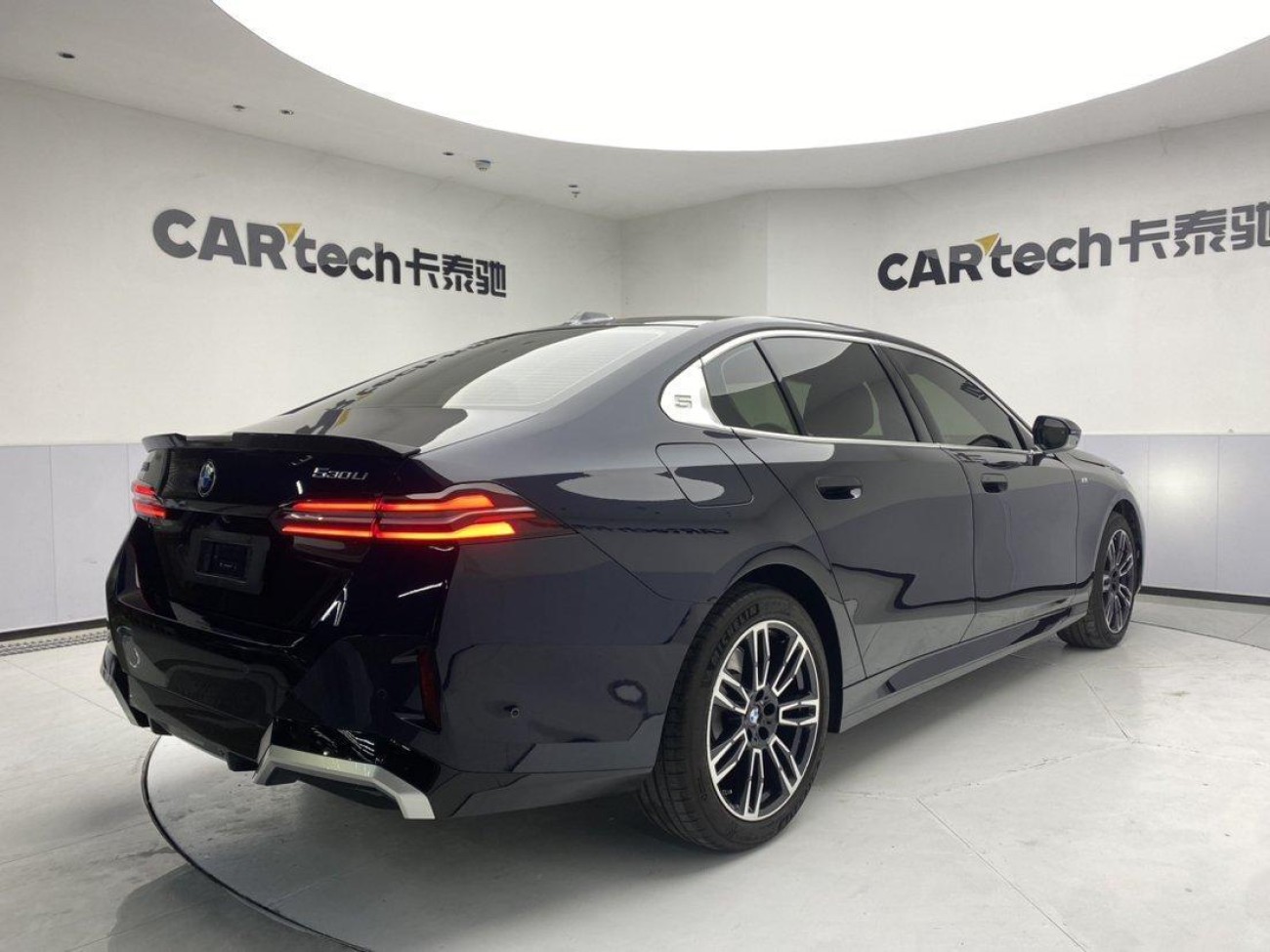 BMW 530Li 2024