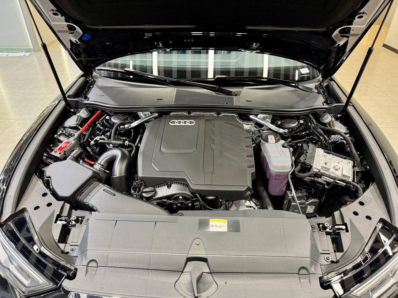 Audi A6L 45 TFSI 2025