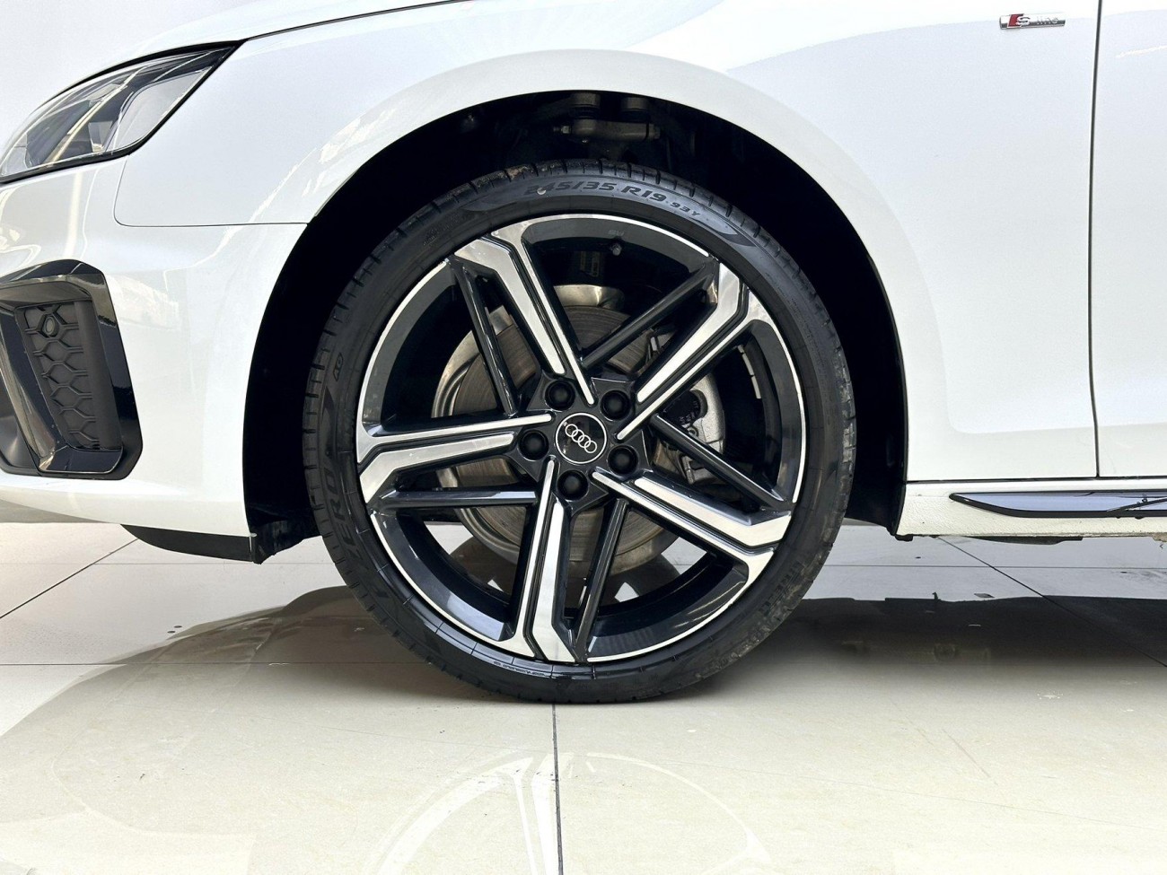 Audi A4L 2025