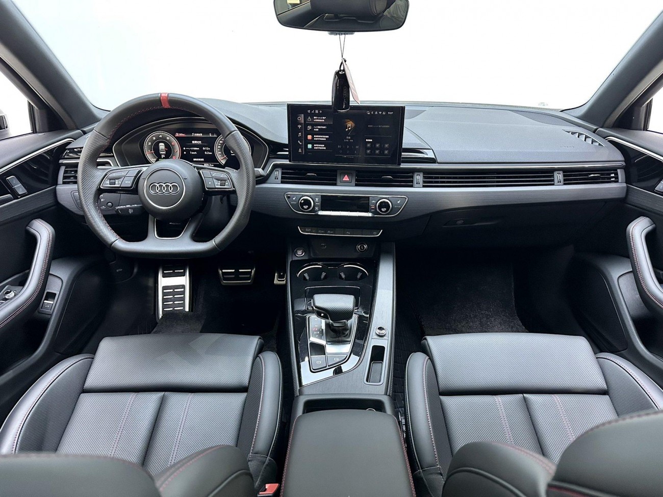 Audi A4L 2025