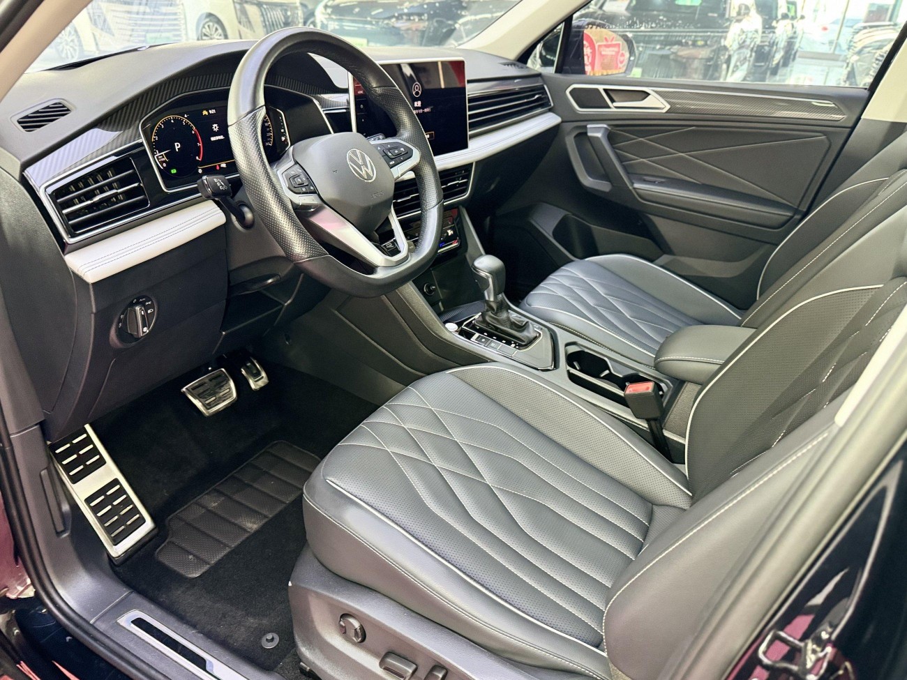 Volkswagen Tiguan L 2024
