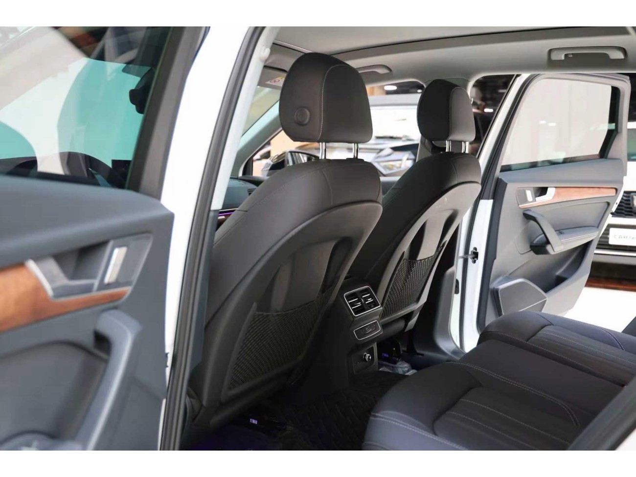 Audi Q5L 40 TFSI 2024
