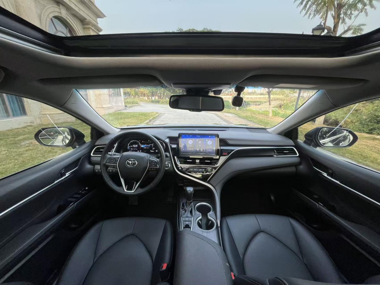 Toyota Camry 2022