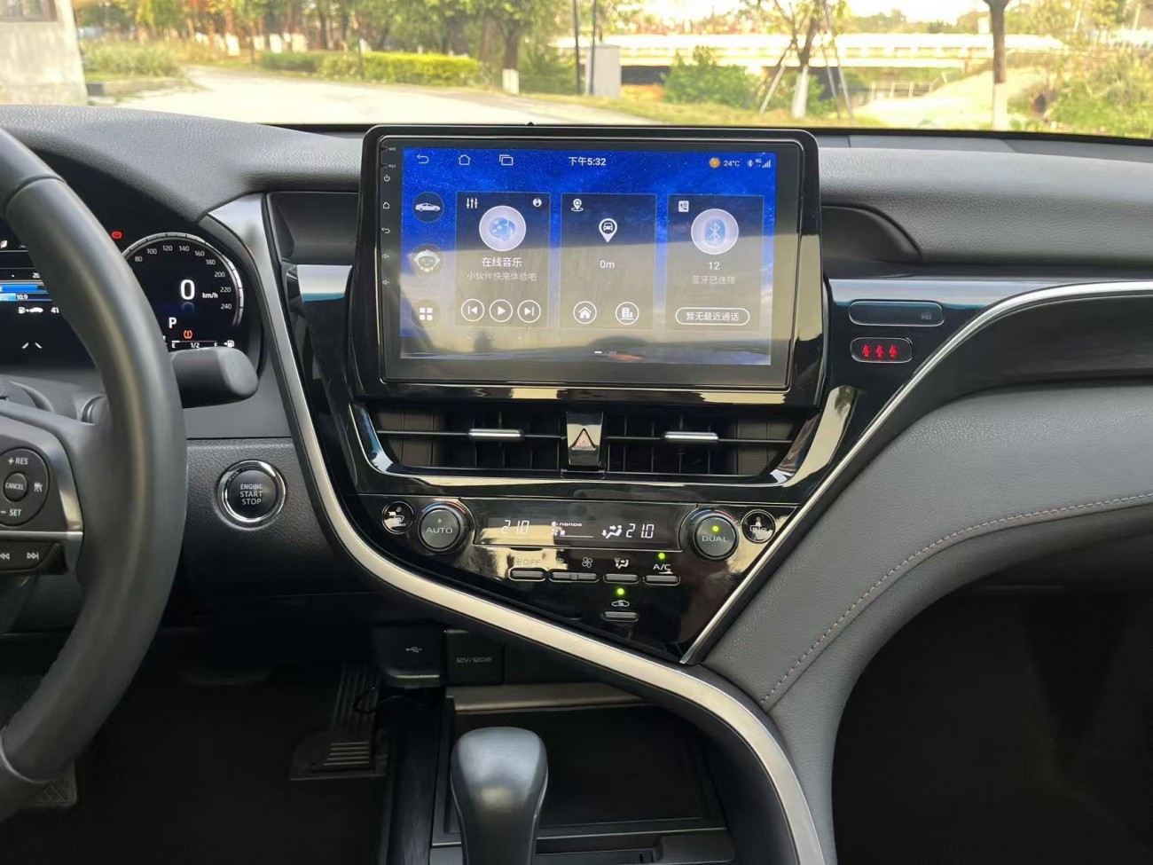 Toyota Camry 2022