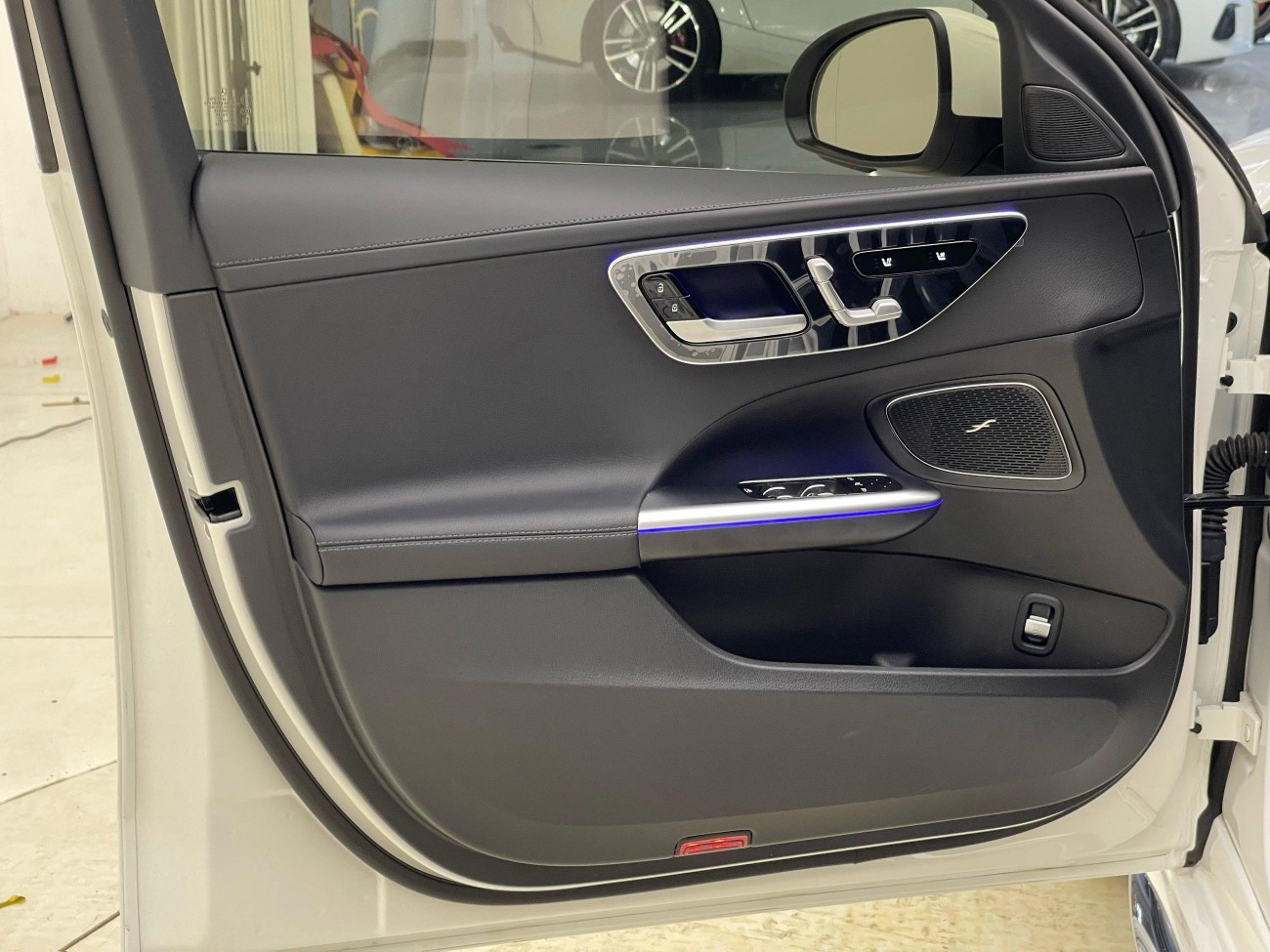 Mercedes-Benz C 260 L 2025