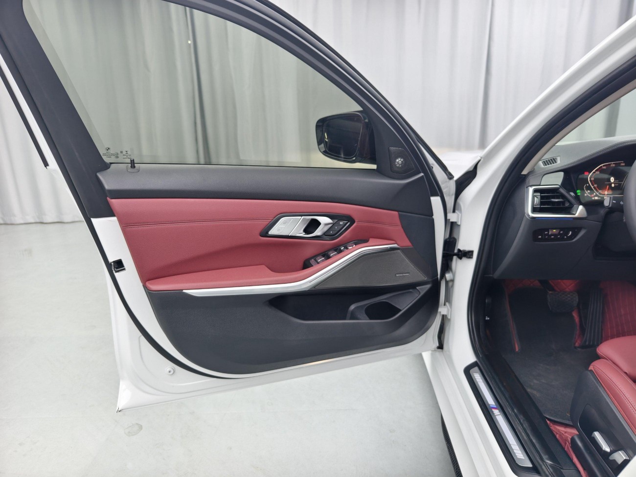 BMW 325Li 2021