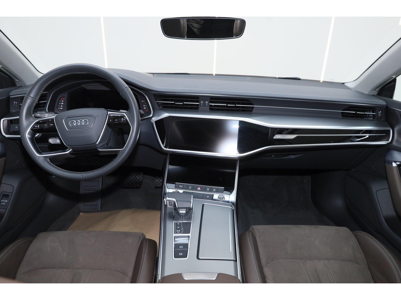 Audi A7L 45 TFSI 2024