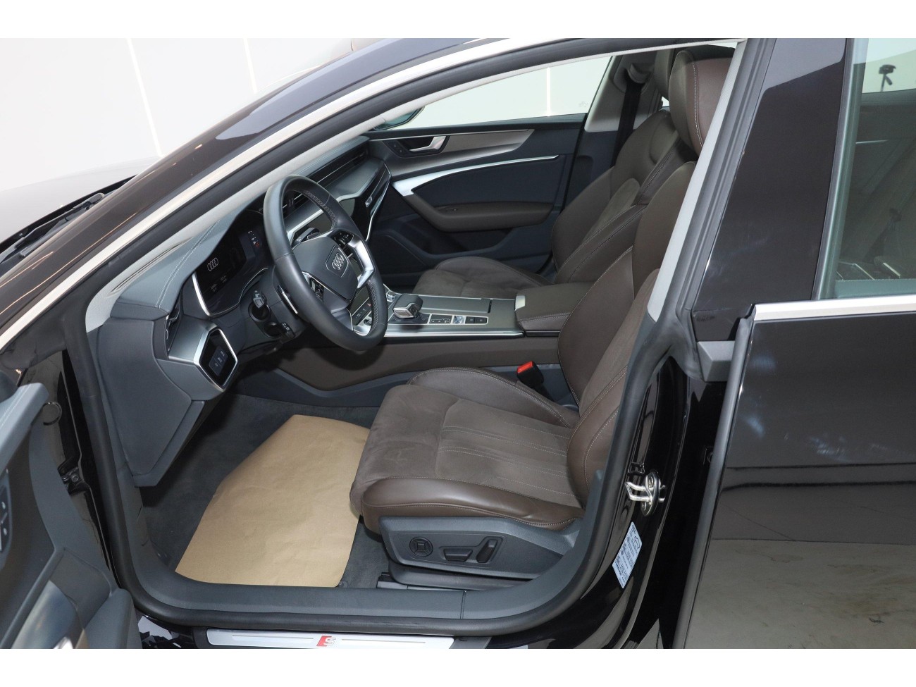 Audi A7L 45 TFSI 2024