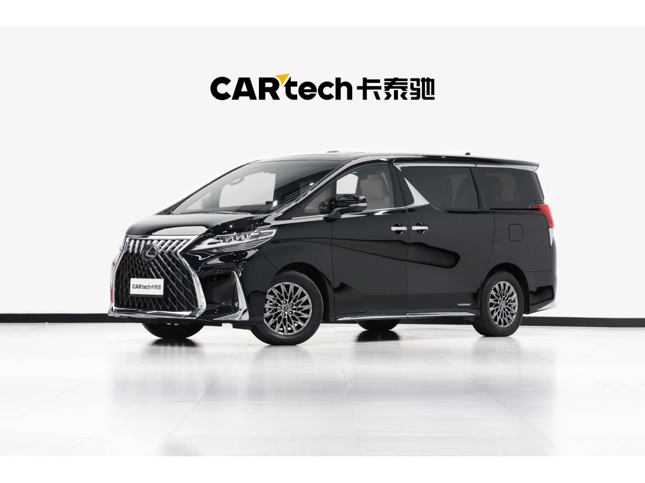Lexus LM 300h 2022