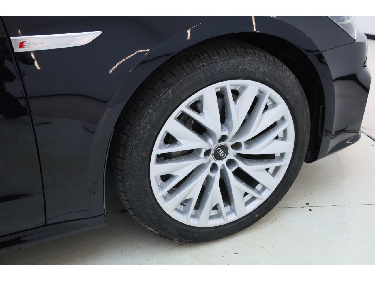 Audi A7L 45 TFSI 2024