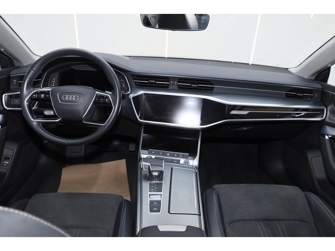 Audi A7L 45 TFSI 2024