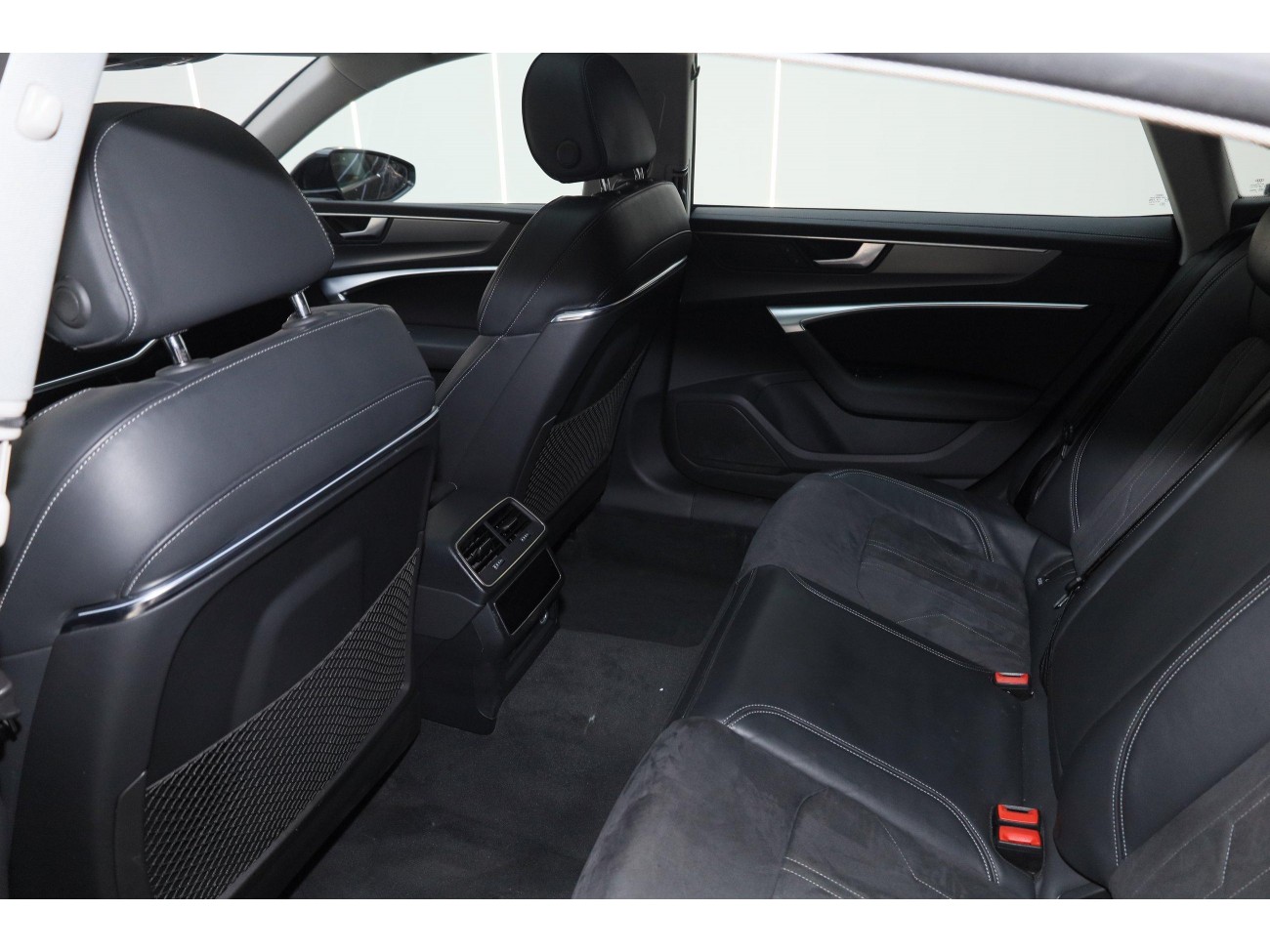 Audi A7L 45 TFSI 2024