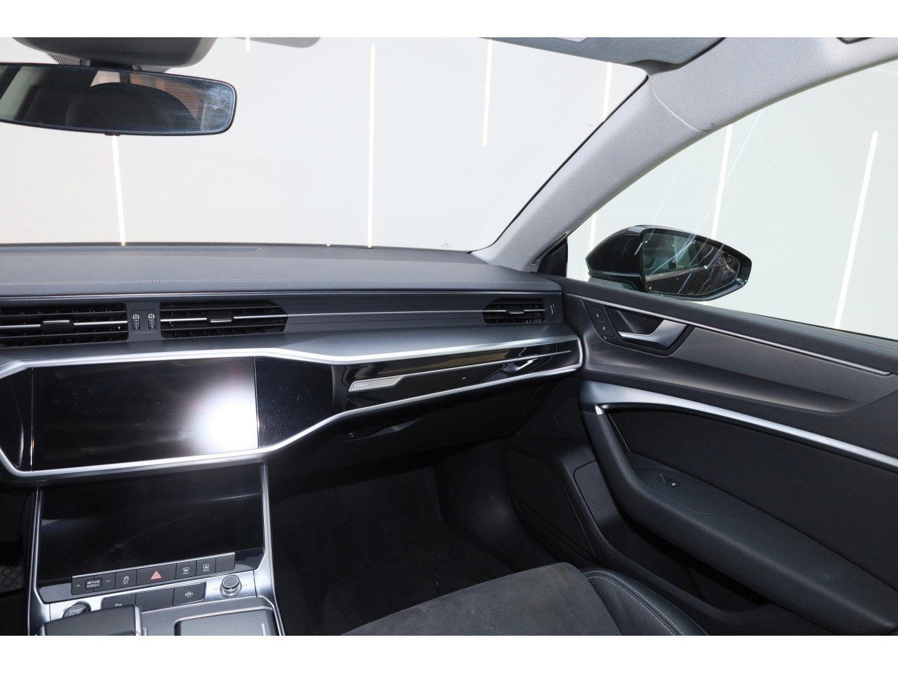 Audi A7L 45 TFSI 2024