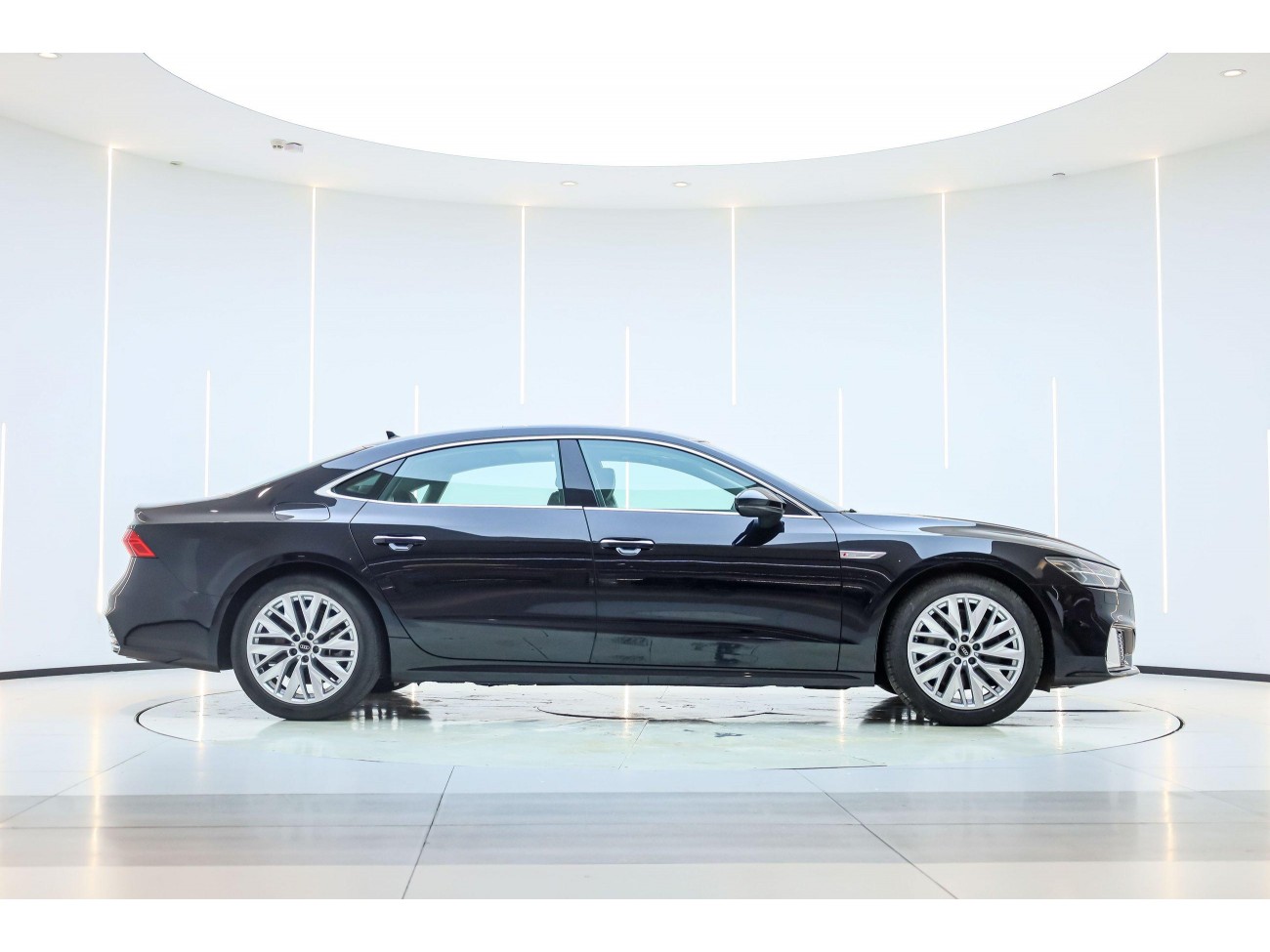 Audi A7L 45 TFSI 2024