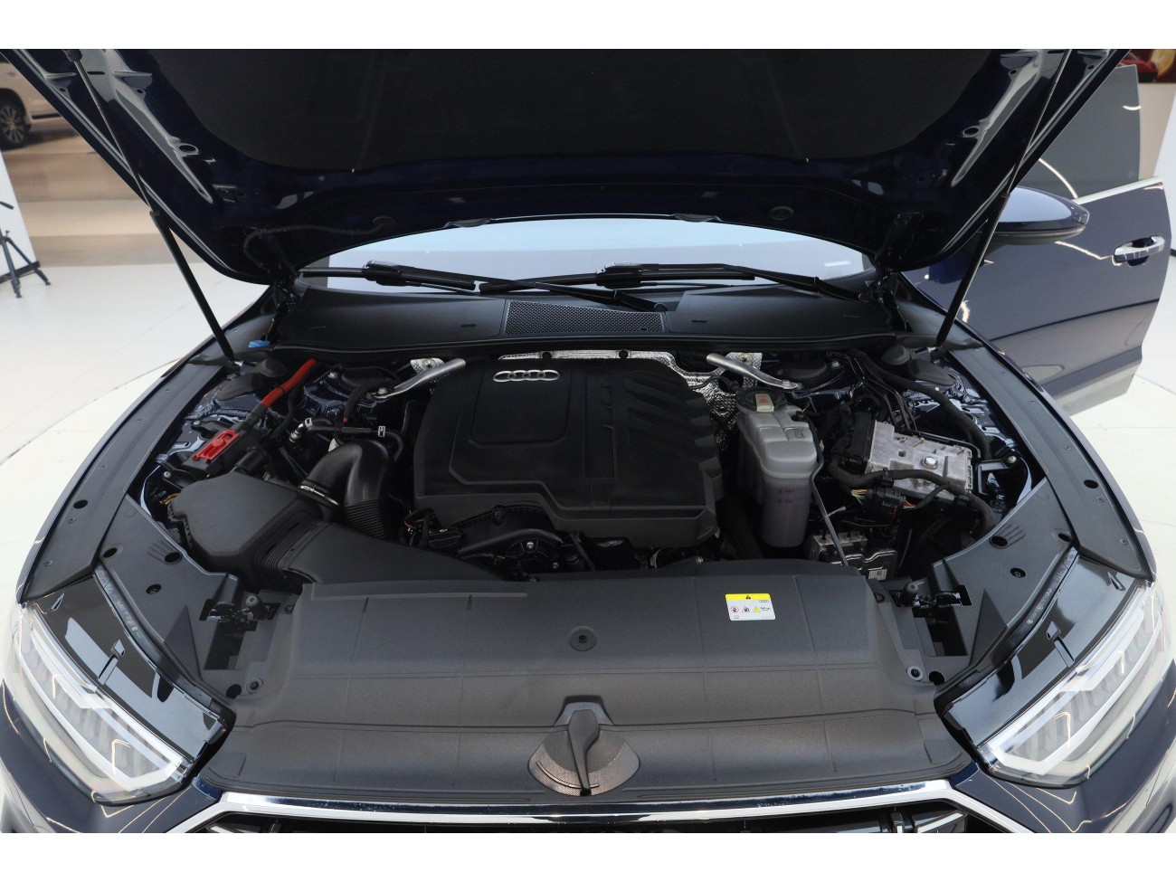 Audi A7L 45 TFSI 2024