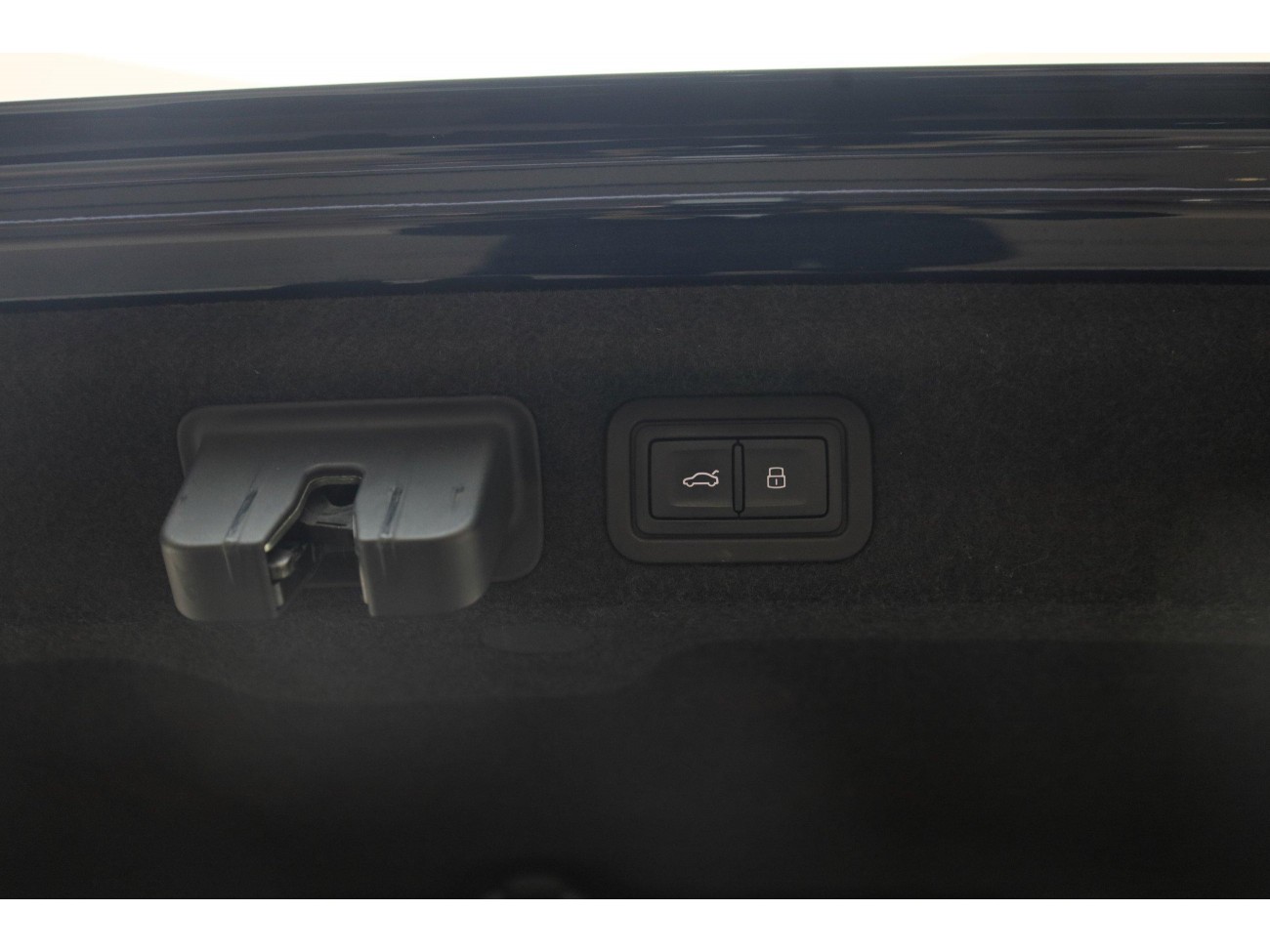 Audi A7L 45 TFSI 2024