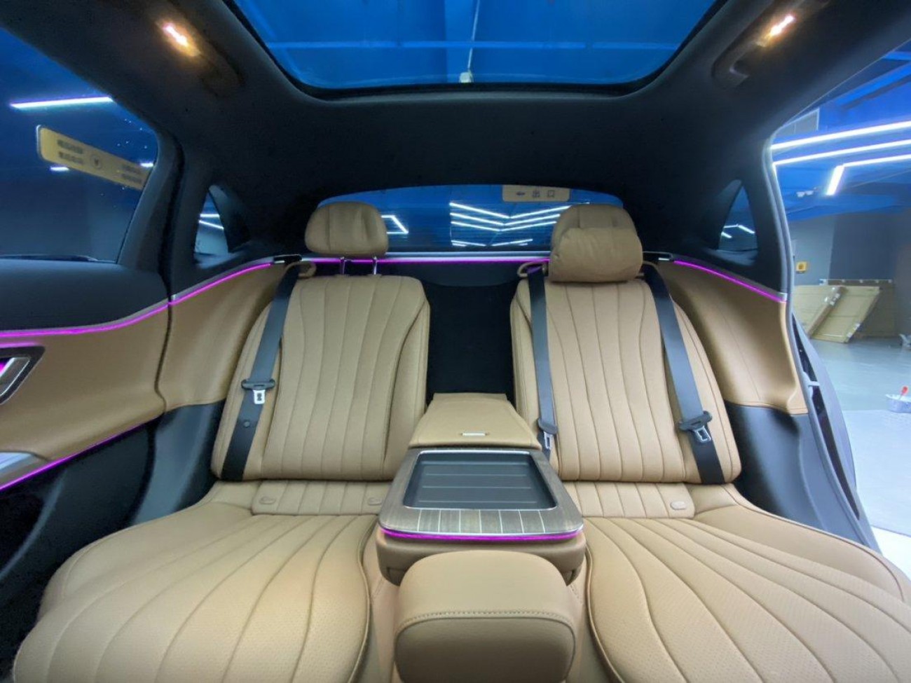 Mercedes-Benz E 300 L 2025
