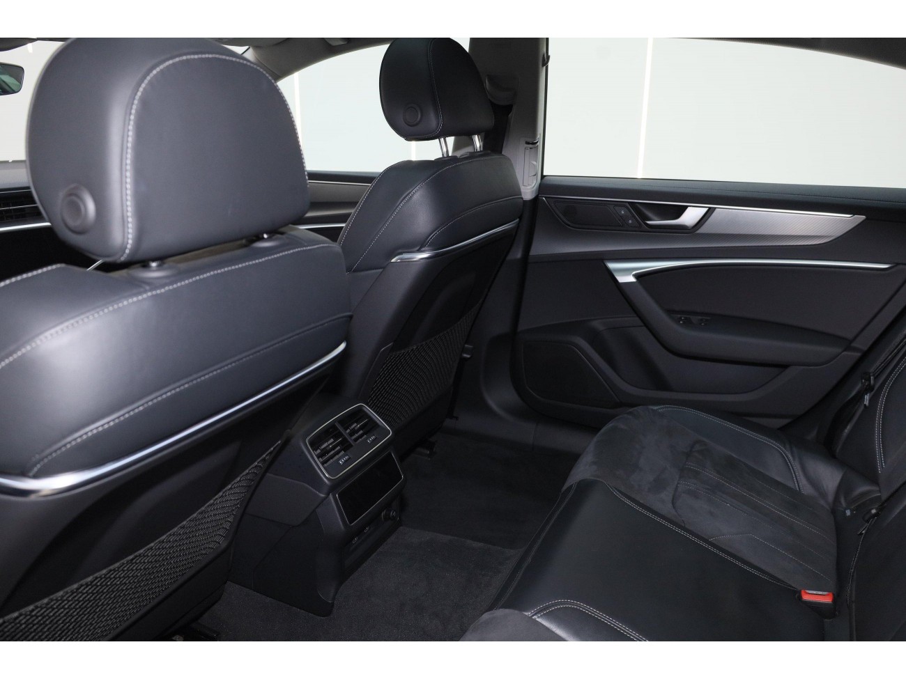 Audi A7L 45 TFSI 2024