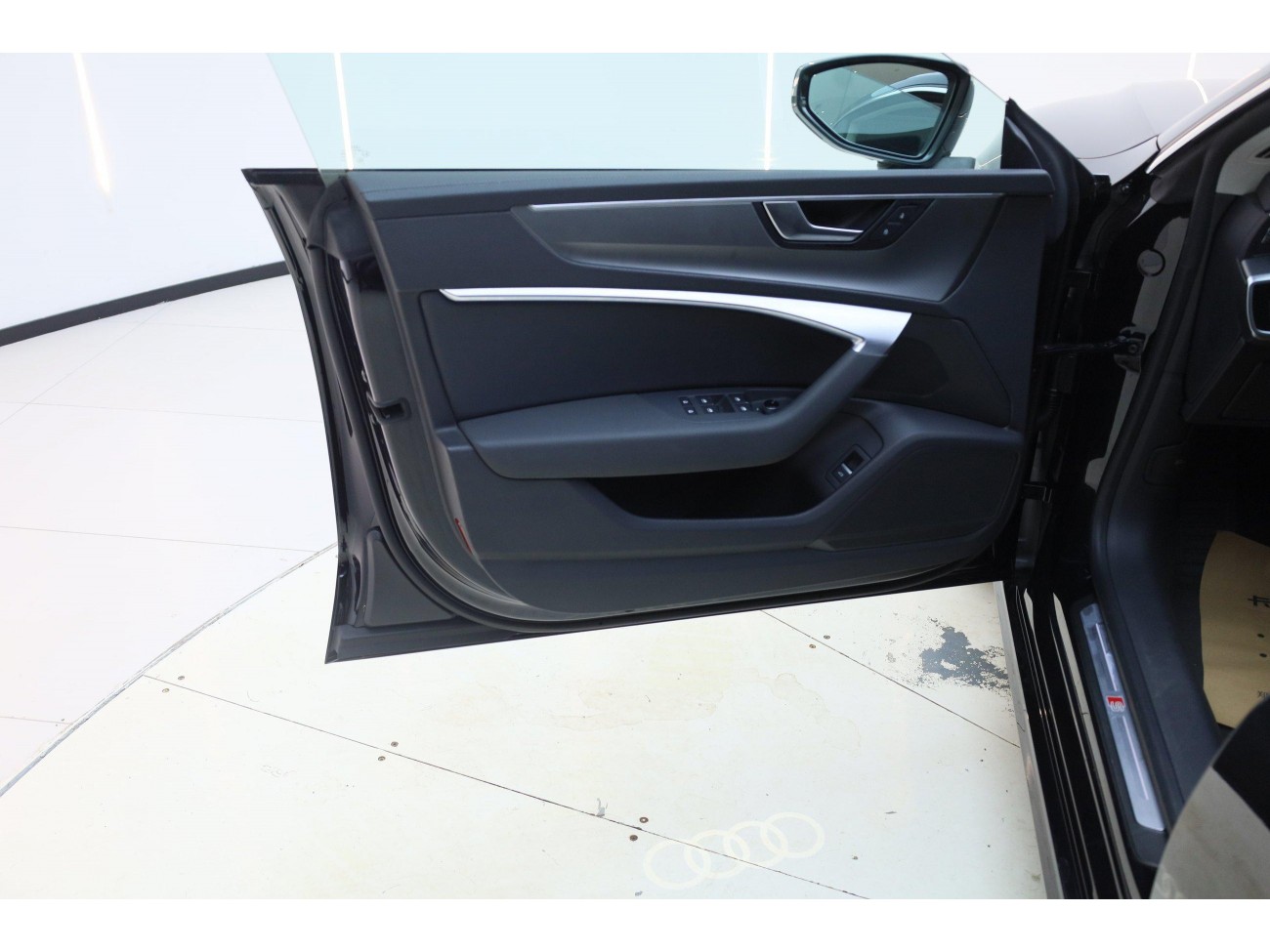 Audi A7L 45 TFSI 2024